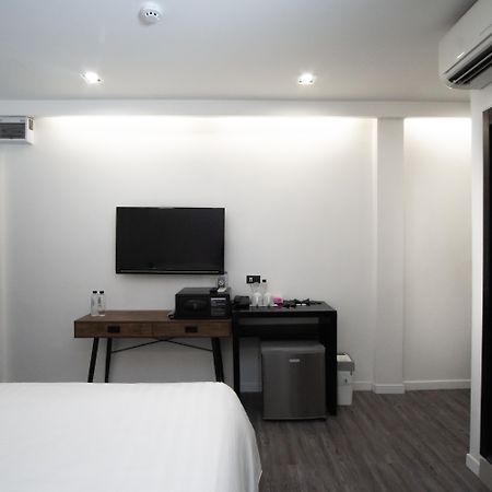 The Nimman Hotel - Sha Plus Chiang Mai Bagian luar foto